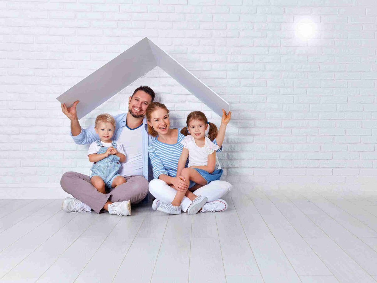 Golden Tips for Hosting Guests Comfortably in a Small Home