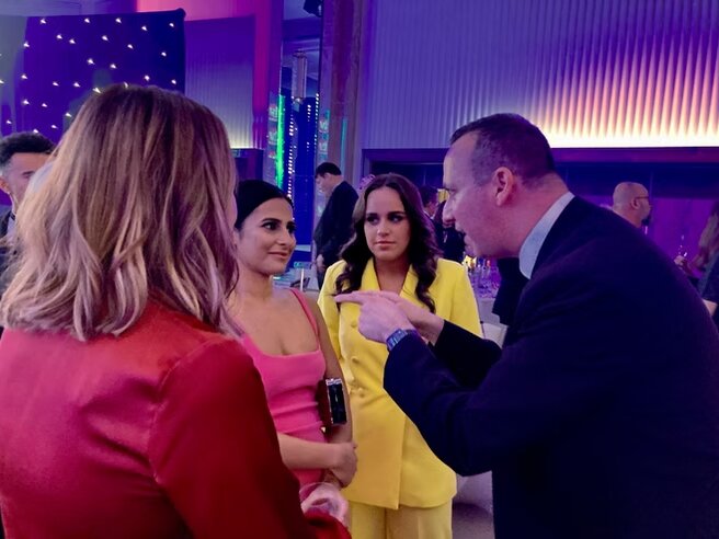 Want Your Audience to Stay Hooked? Simple Ways to Connect and Engage