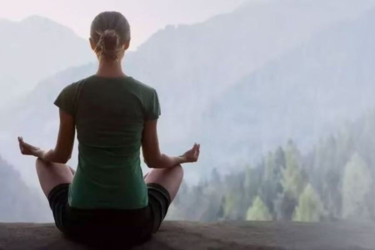 Feeling Overwhelmed Every Day Here Is a Simple Way to Find Your Calm